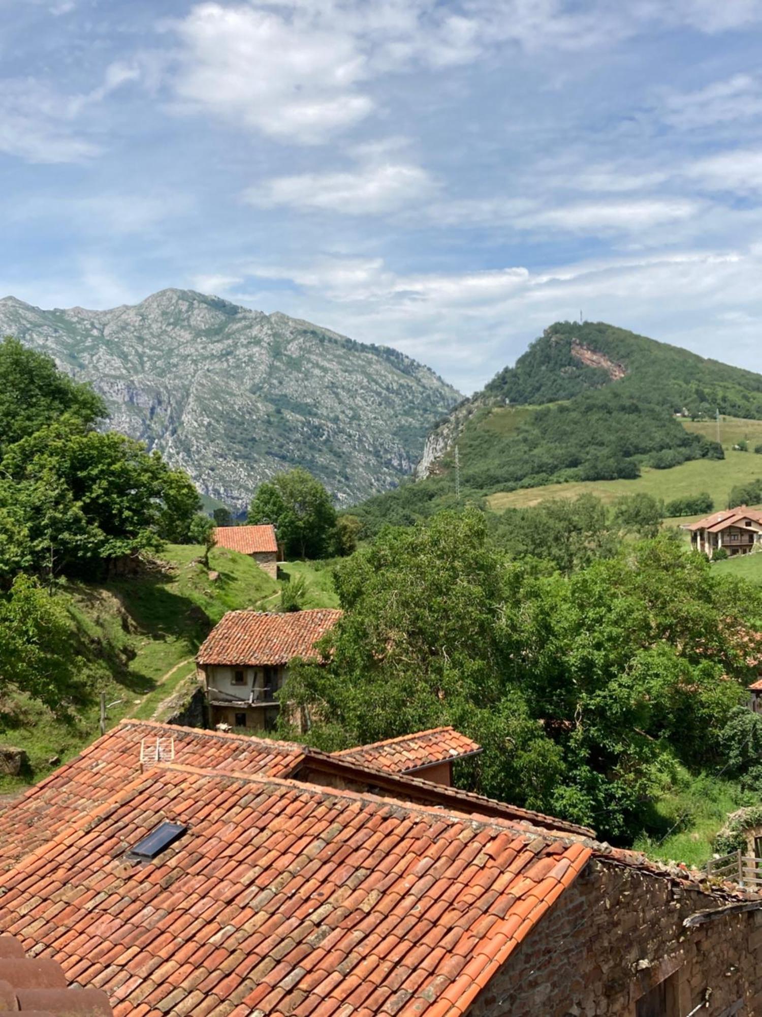 La Valuisilla, Hotel Rural Cicera Εξωτερικό φωτογραφία