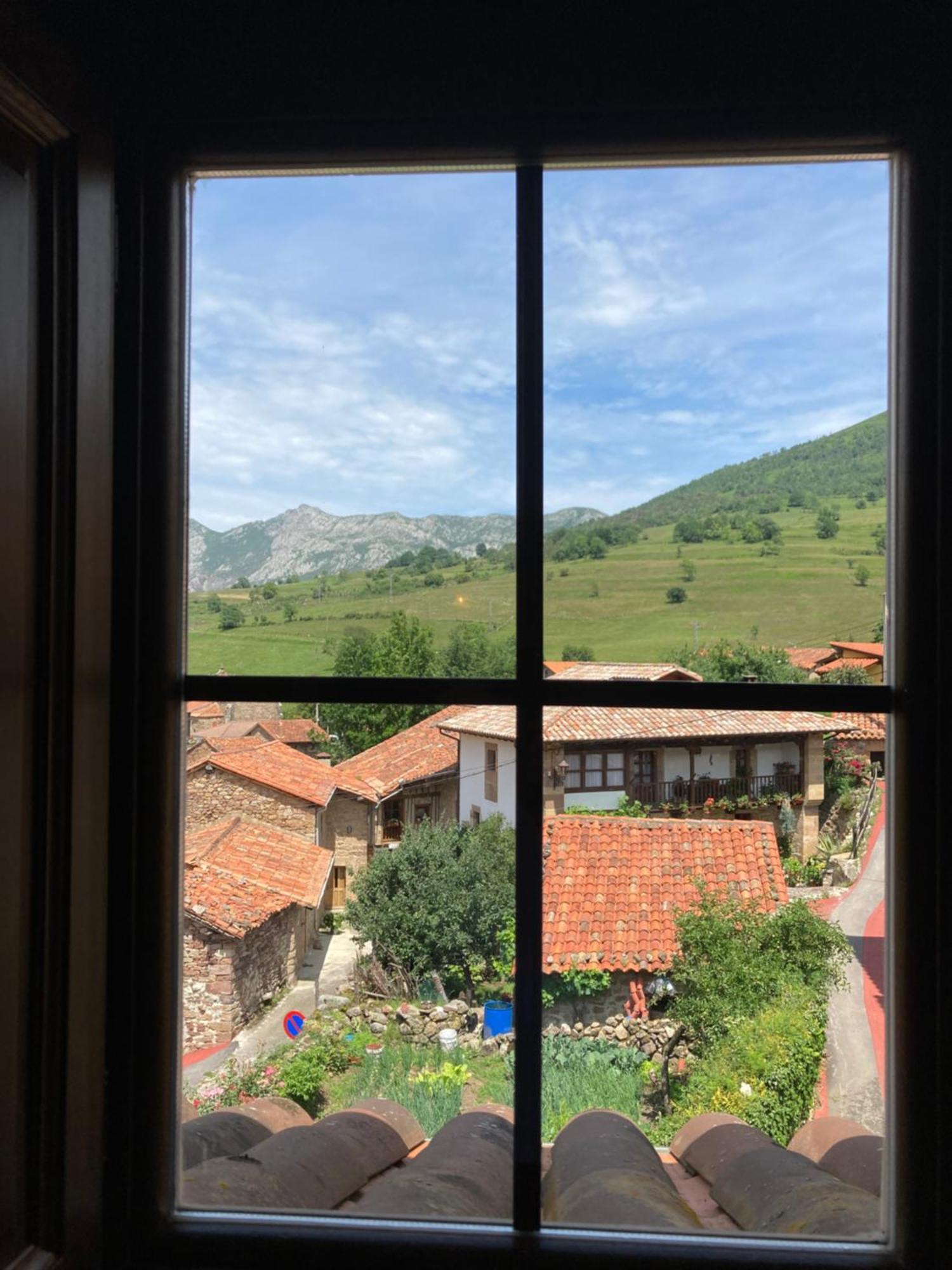 La Valuisilla, Hotel Rural Cicera Εξωτερικό φωτογραφία