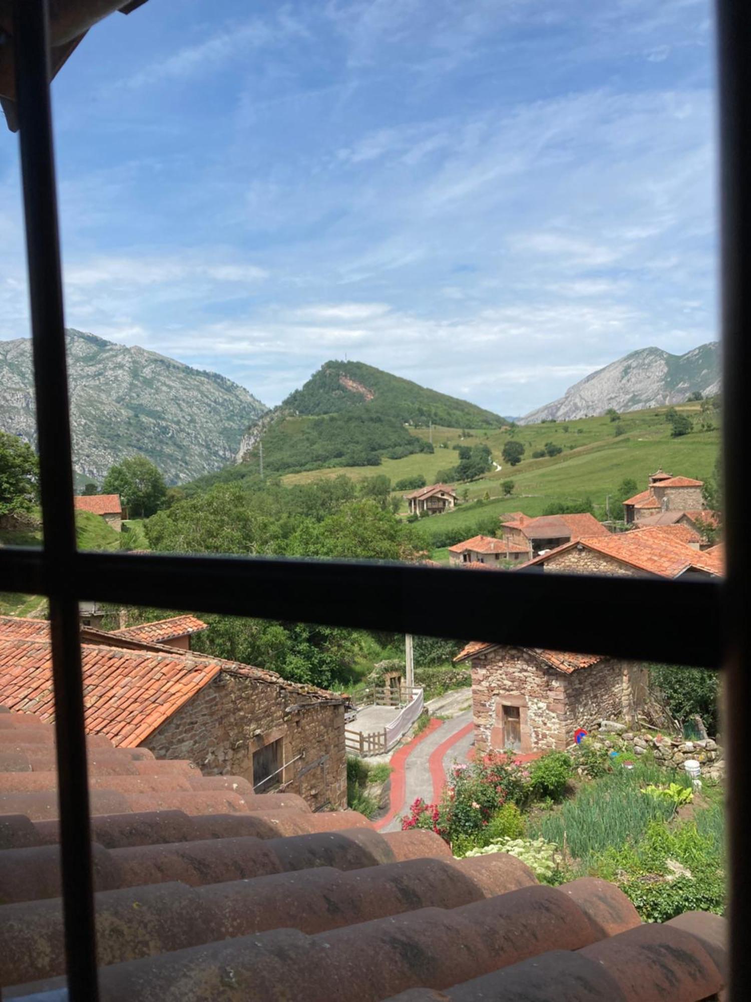 La Valuisilla, Hotel Rural Cicera Εξωτερικό φωτογραφία